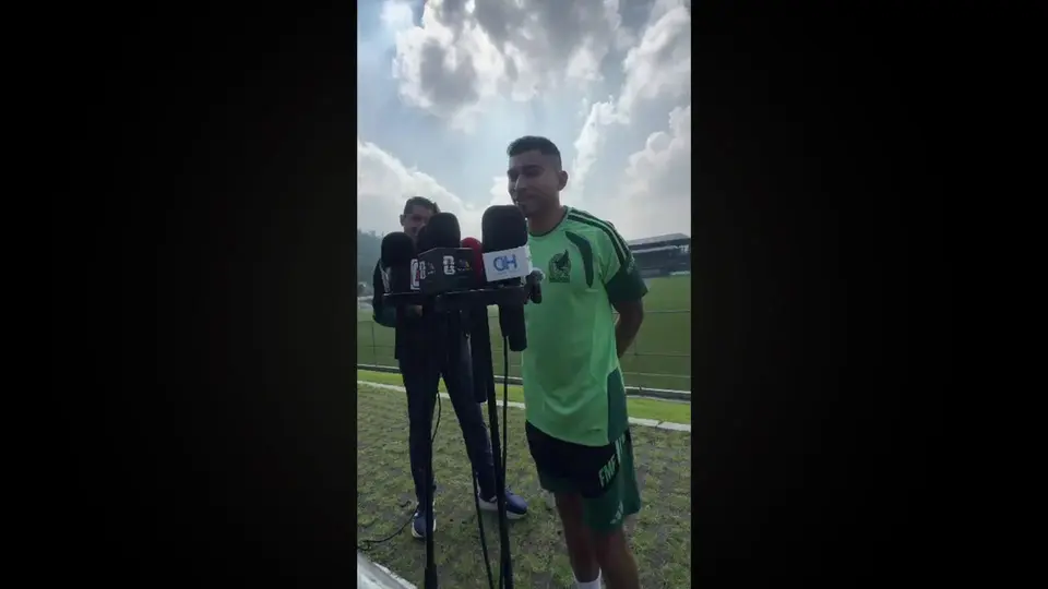 ORBELÍN PINEDA HABLA SOBRE SUS MINUTOS CON SELECCIÓN MEXICANA