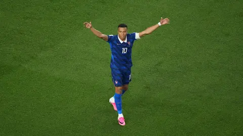 ¡Imparable! Kylian Mbappé 'destroza' otro récord con la Selección de Francia
