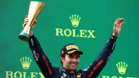 Checo Pérez en el podio en el Gran Premio de Austria 2023 | RED BULL