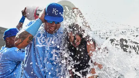 Salvador Pérez igualó histórica marca con los Royals en su victoria ante los Giants