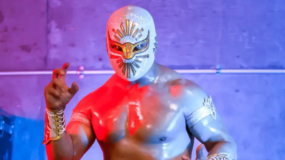 Místico quiere apostar su máscara ante Averno en el 93.º aniversario del CMLL: "Quiero su cabellera"
