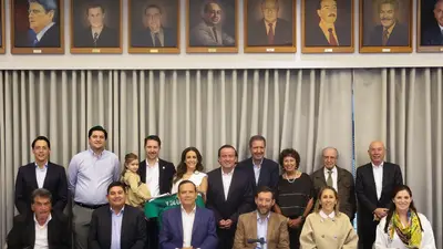 La FMF rinde homenaje a Yon de Luisa por su gestión y clave para la Copa del Mundo 2026