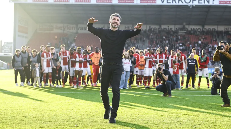 Mark van Bommel es nuevo entrenador de Bélgica rumbo a la Eurocopa 2028