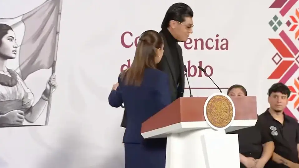 La presidenta agradeció al Bogueto su participación y por apoyar el programa musical / Especial