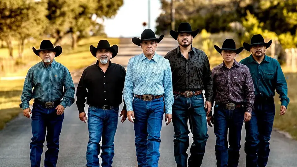 Grupo Firme | @Variety