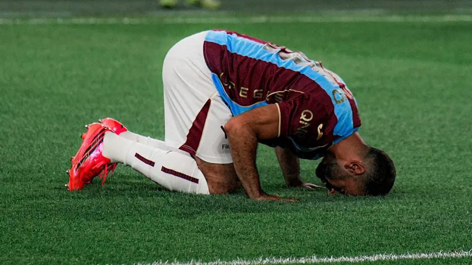 Mohamed Salah festeja gol ante Istanbul | IG: @trabzonspor