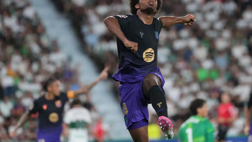 Adeyemi se estrena con el Barcelona | AP
