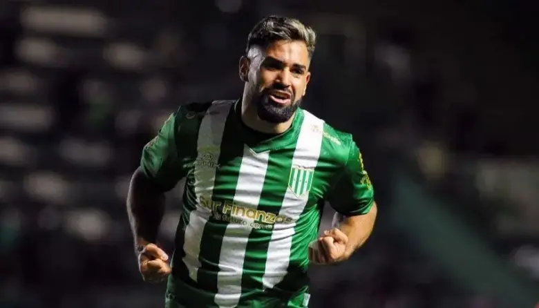 Milton Giménez con Banfield | Especial