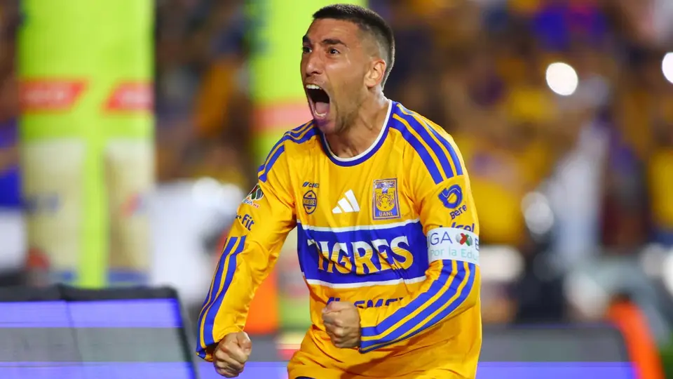 Fernando Gorriarán en celebración con Tigres | IMAGO 7