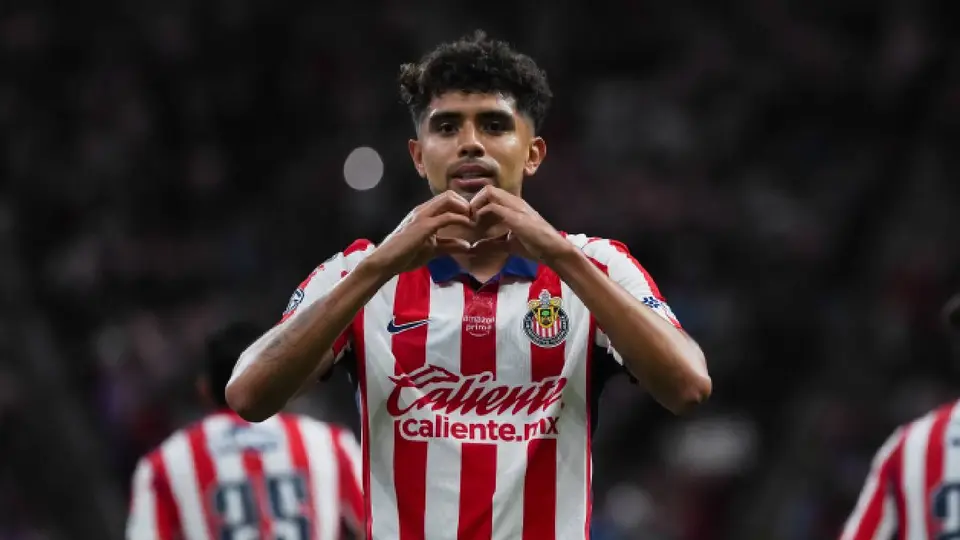 Ricardo Marín tras anotar con Chivas | IMAGO7