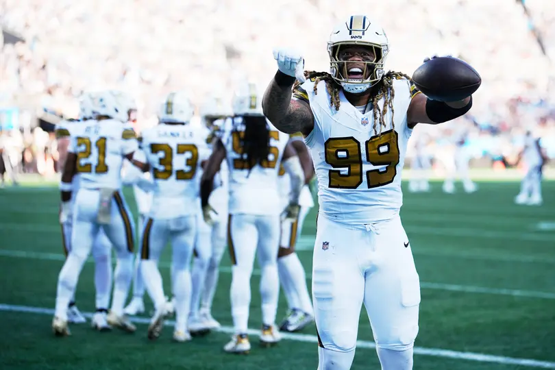 Chase Young, defensivo de Saints | AP
