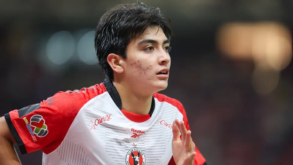 Gilberto Mora, en partido con Xolos | MEXSPORT