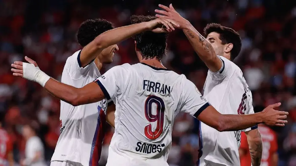 Ferran Torres con el PSG | x:@PSG_inside