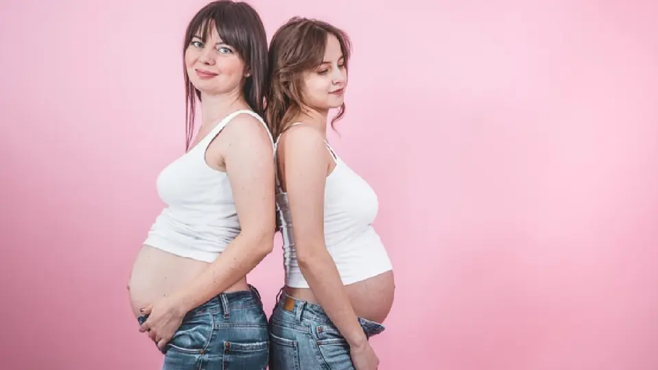 La tasa global de fecundidad pasó de 1.9 hijos por mujer en 2019 a alrededor de 1.2 en 2024 / Magnific