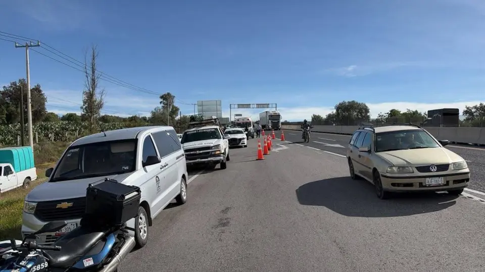 El hallazgo de Joselyn Sandoval ocurrió a un costado de la autopista México-Tulancingo, en Otumba. / RS