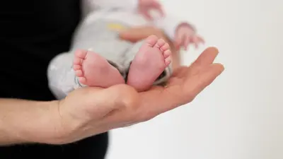 ¿Por qué nacen cada vez menos niños en CDMX? INEGI revela histórica caída