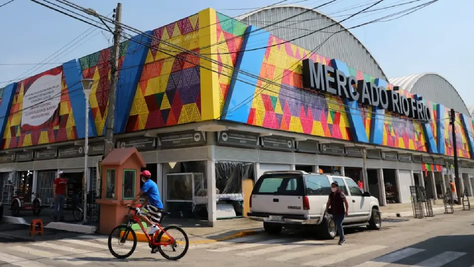 La intención es que cada centro de abasto determine cuáles son sus necesidades más urgente / Especial