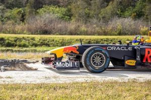 Checo Pérez: Se 'enfrentó' a cocodrilos previo al Gran Premio de Miami