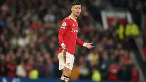 Real Madrid: CR7, plan B de los Merengues si no fichan a Mbappé; informó prensa británica