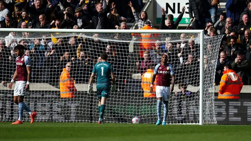 Afición de Wolverhampton devolvió burla a Dibu Martínez tras subestimar al Tri