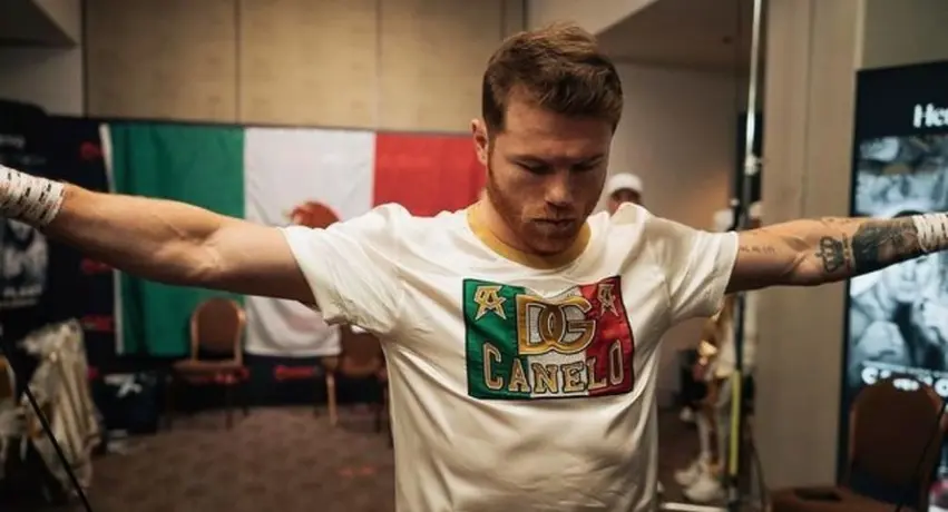 Canelo Álvarez: Amigos del boxeador captaron a tiburón debajo de su yate en Miami