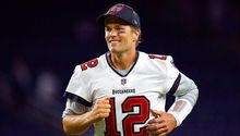 Video: Tom Brady trolleó a Rodgers, Mahomes y Allen por su situación de receptores