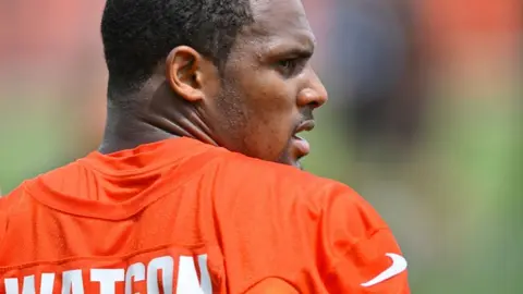 NFL: Busca suspender a Deshaun Watson por un año tras demandas por violencia sexual