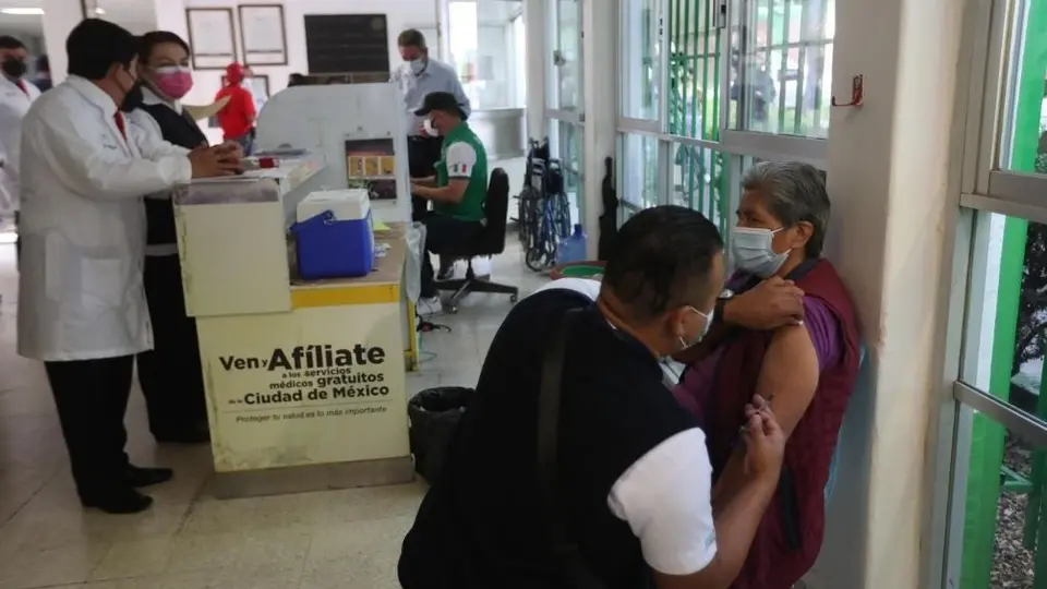 Covid-19: México abre vacunación masiva de refuerzo contra el coronavirus a nivel nacional