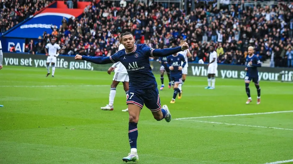 PSG goleó al Burdeos después de su eliminación en Champions