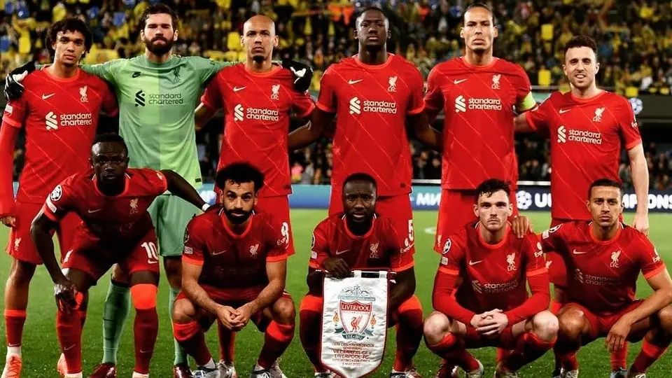 Video: Liverpool presentó su nueva playera para la temporada 2022-2023