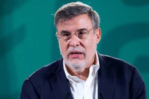 Julio Scherer: Expuso tráfico de influencias de Gertz en caso de herencia