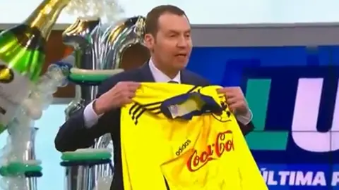Andre Marín: Rechazó ponerse playera del América firmada y regalada por Cuauhtémoc Blanco