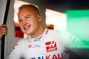 Fórmula 1: FIA permitió que puedan correr los pilotos rusos; pero sin bandera ni símbolos