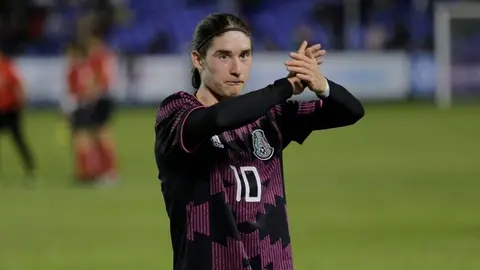 Martino sobre condición de Marcelo Flores para jugar con el Tri: 'Primero debe consolidarse'