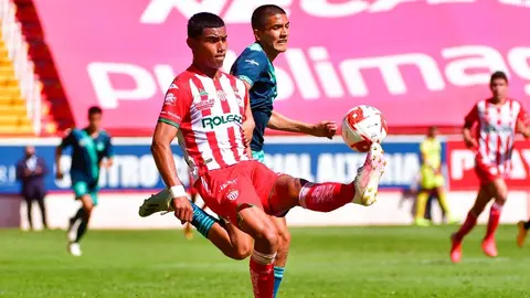 Necaxa: Jesús Alcantar, canterano de Rayos, en la mira de clubes europeos