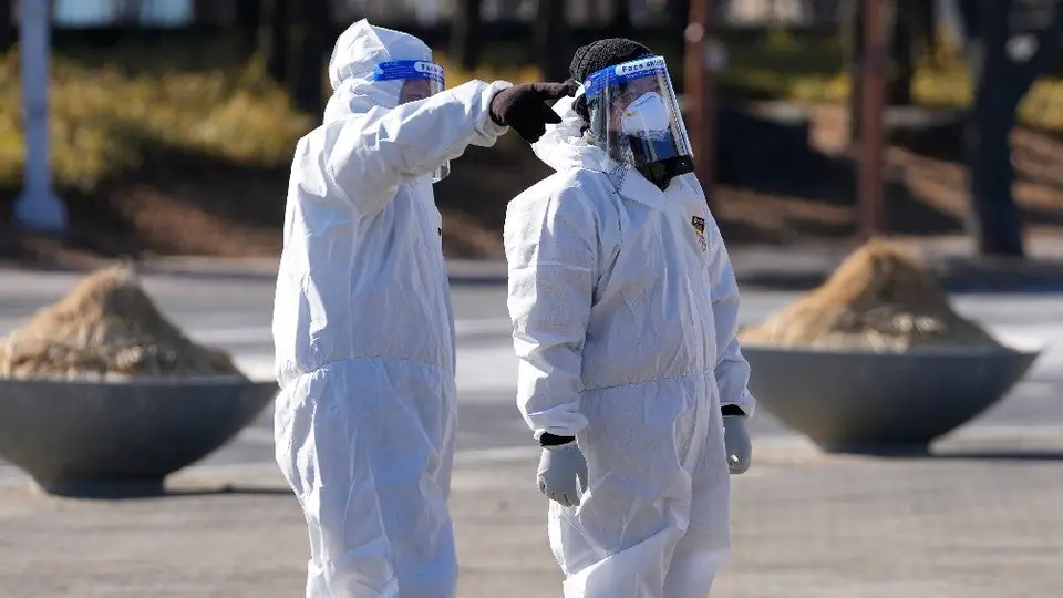 Covid-19: Año 2021 terminó con más del doble de contagios que en 2020