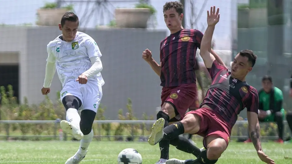 León: Venció a Leones Negros en su primer partido de pretemporada