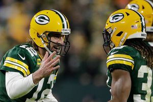 Packers repite dosis a los Bears con gran exhibición en Lambeau Field