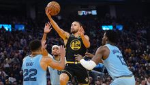 NBA: Warriors humilló a los Grizzlies y tomaron el mando en la 'semi' del Oeste