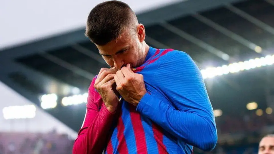 Piqué fue captado con una rubia en club nocturno de Estocolmo