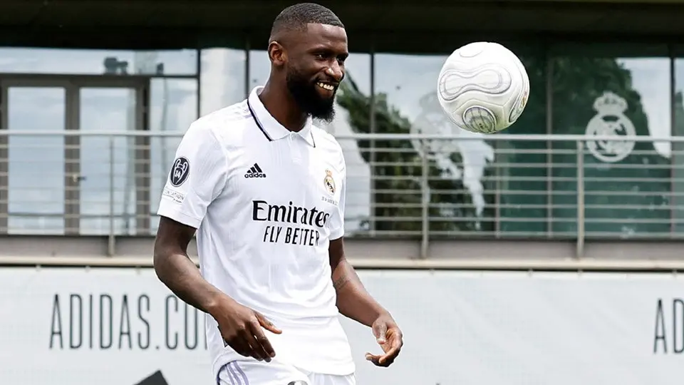 Rüdiger: 'Espero que Ancelotti me ayude a ganar otra Champions'