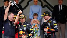 Chris Horner: ‘Checo y Max tienen las mismas oportunidades de ganar’