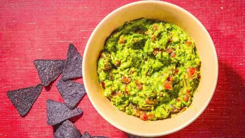 Super Bowl: Guacamole como consumo predilecto durante la final de la NFL