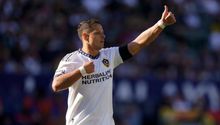 Chicharito vendió en casi 7 mdd su lujosa mansión en Los Ángeles