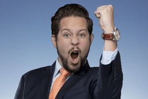 Pollo Ortiz a hater: 'Yo narro Champions League porque soy muy bueno'