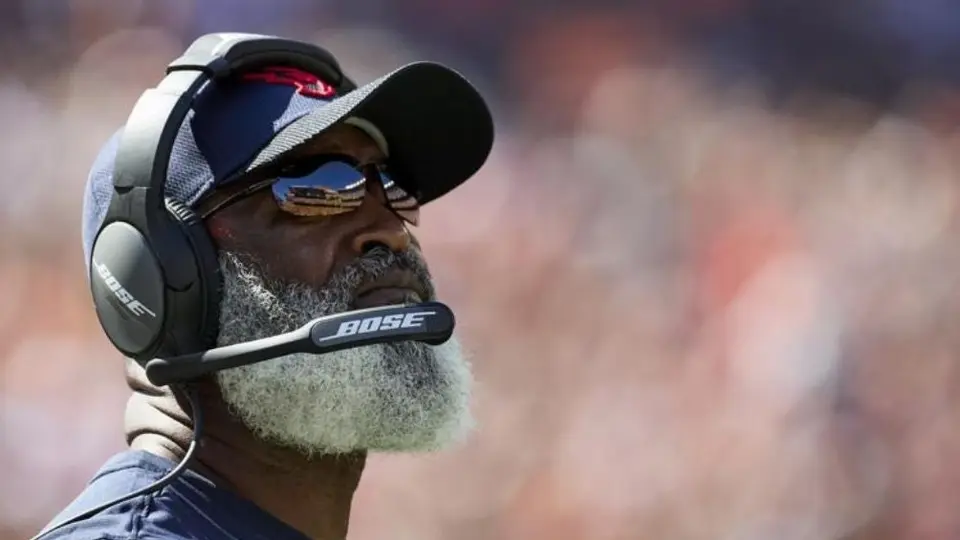 NFL: Texans contrató a Lovie Smith como entrenador en jefe
