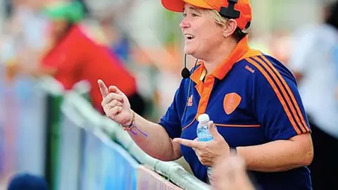 Tokio 2020: Entrenadora de hockey sobre pasto en JO fue despedida por abuso psicológico