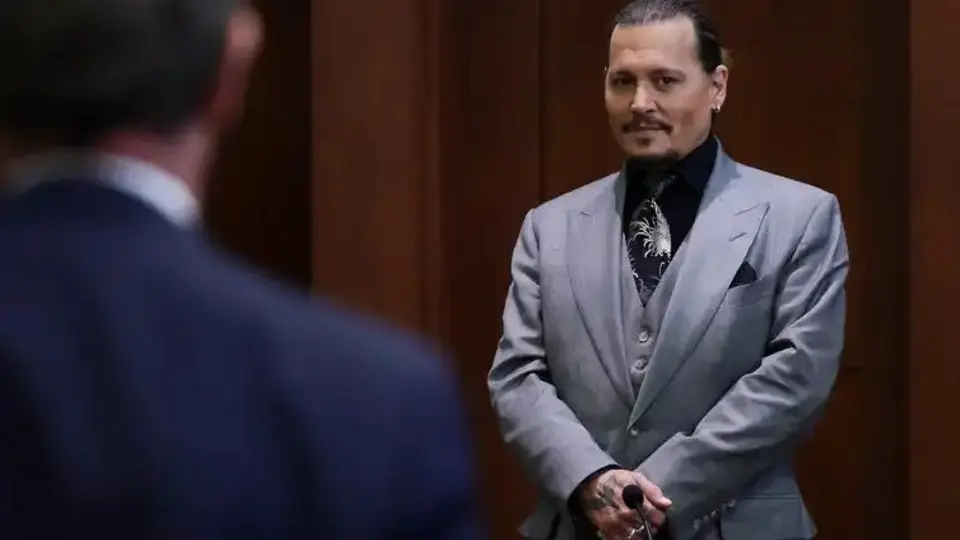 Johnny Depp: Tras el juicio contra Amber Heard, sorprende en concierto