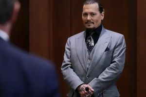 Johnny Depp: Tras el juicio contra Amber Heard, sorprende en concierto