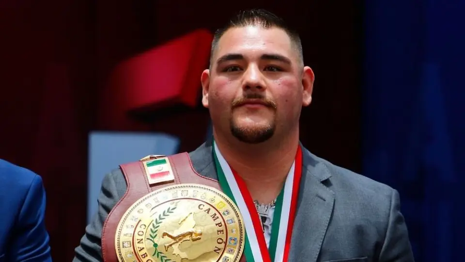 Tyson Fury: 'Anthony Joshua es un viejo inútil, lo venció el niño gordo de Andy Ruiz'